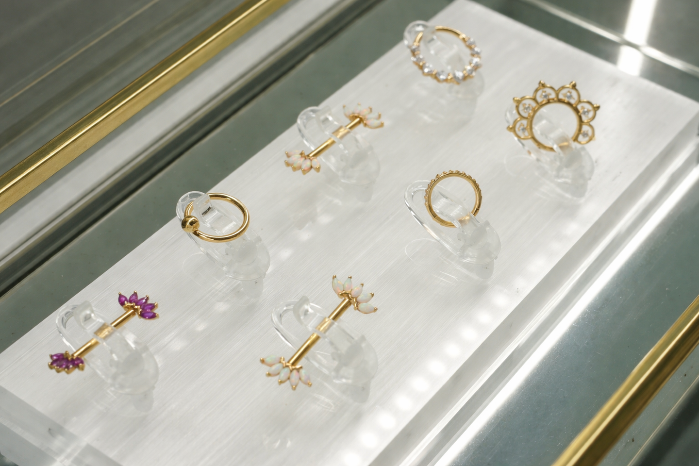 walentynkowa biżuteria do piercingu, piercing na Walentynki 2026, prezent na Walentynki, piercing dla par, co kupić dziewczynie na Walentynki?, co kupić chłopakowi na Walentynki?