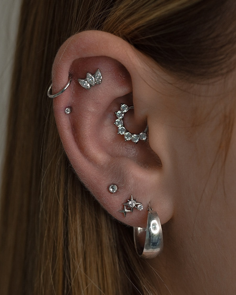 Kolczyk do ucha "Salty" - tytanowy clicker z cyrkoniami"