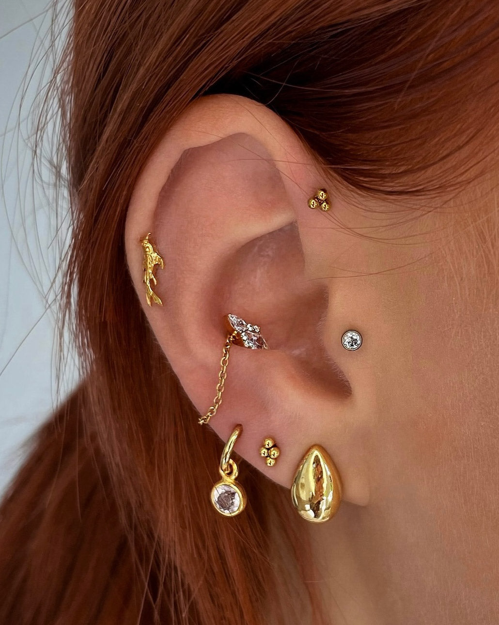 Kolczyk do ucha "Trójeczka" - anodyzowany tytanowy labret