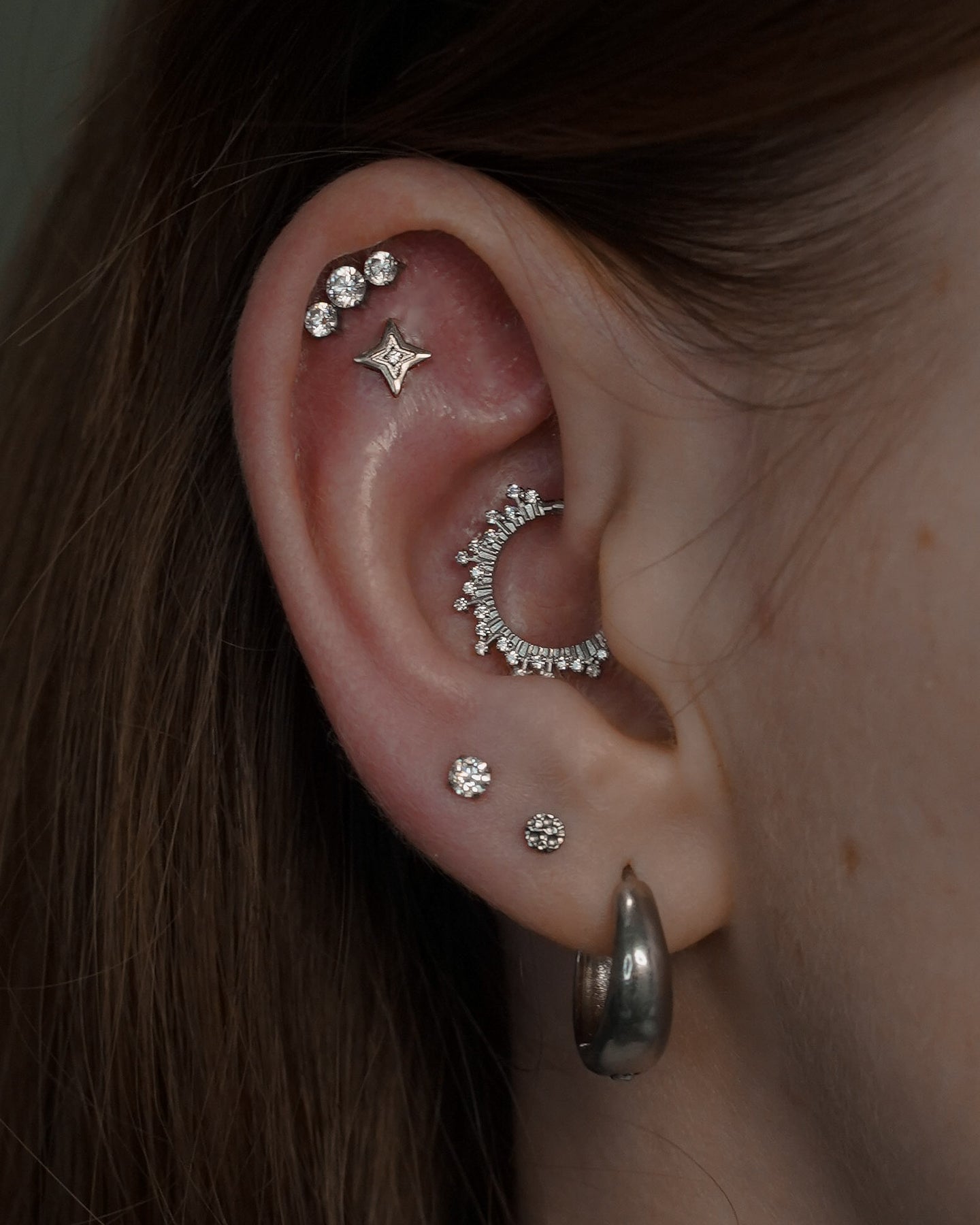 Kolczyk do ucha/ nosa "A lot of ice" - tytanowy clicker z cyrkoniami