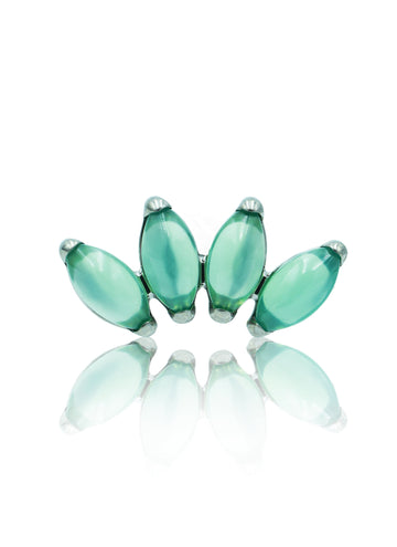 Kolczyk do ucha "4 stone green" - tytanowy labret w kształcie poczwórnej łezki z zielonym onyksem