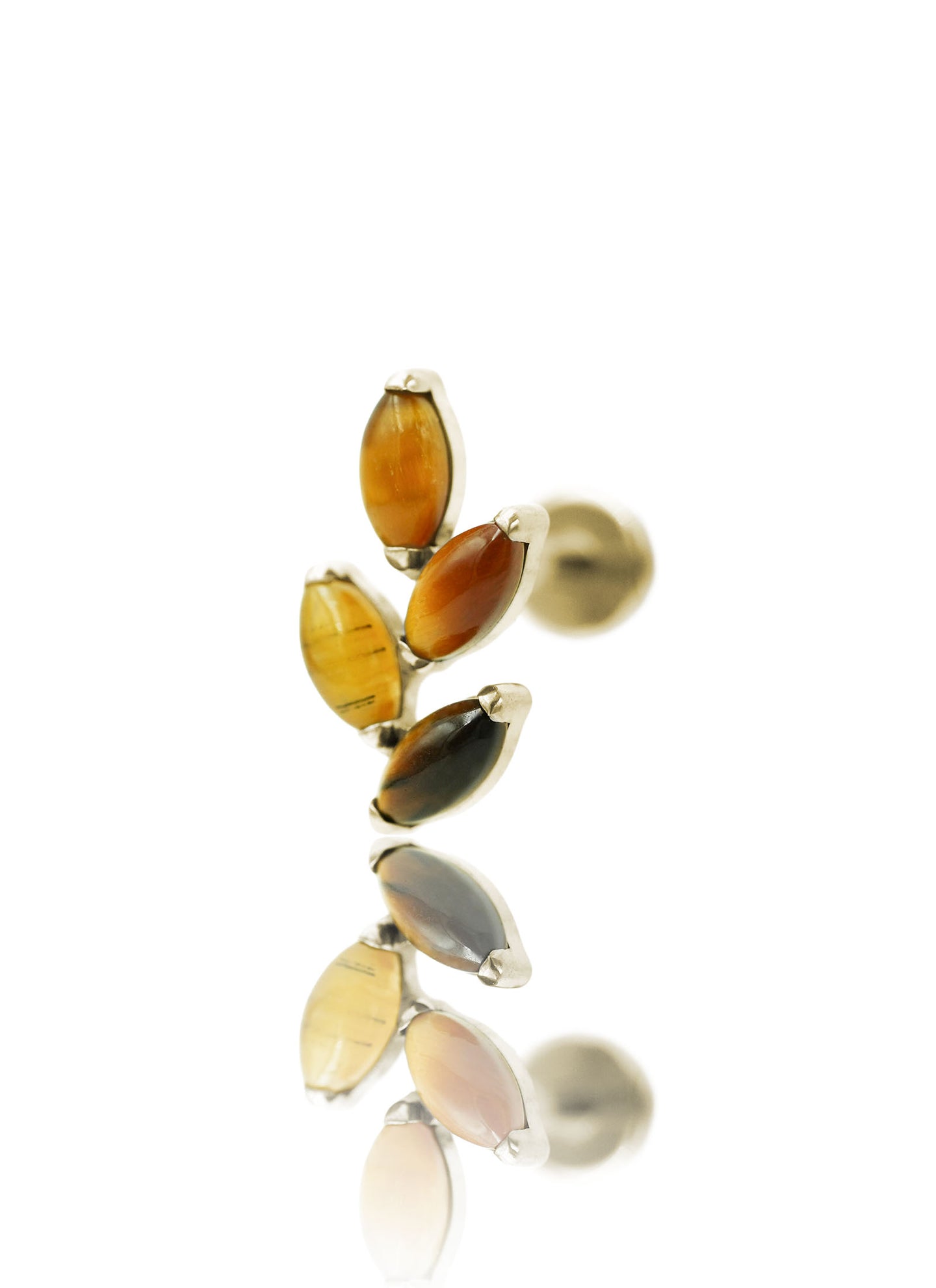 Kolczyk do ucha "4 leaf tiger eye stone" – złoty tytanowy labret z tygrysim okiem