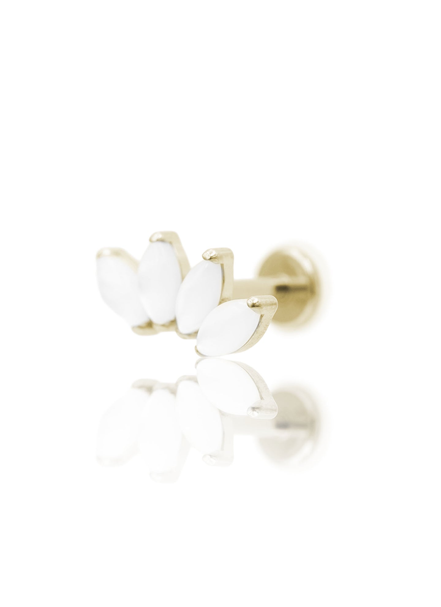 Kolczyk do ucha "4 stone pearl white" – złoty tytanowy labret z masą perłową
