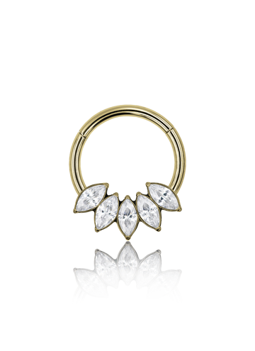 Kolczyk do ucha "Fiver" - anodyzowany tytanowy clicker z cyrkoniami