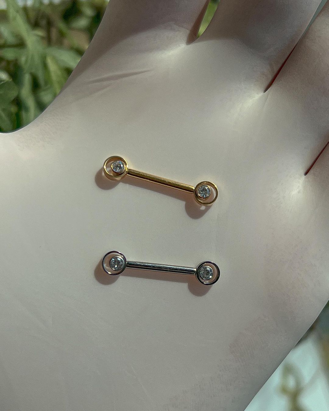 "Double loop" nipple ring - titanium barbell with cubic zirconia