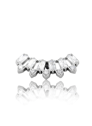 Kolczyk do ucha "Crown for U" - tytanowy labret z cyrkoniami