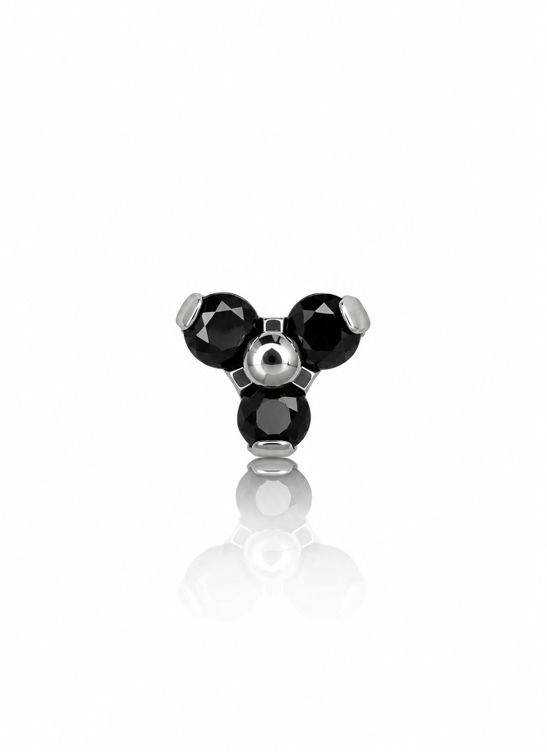 Kolczyk do ucha "Black trio" - tytanowy labret z czarnymi cyrkoniami