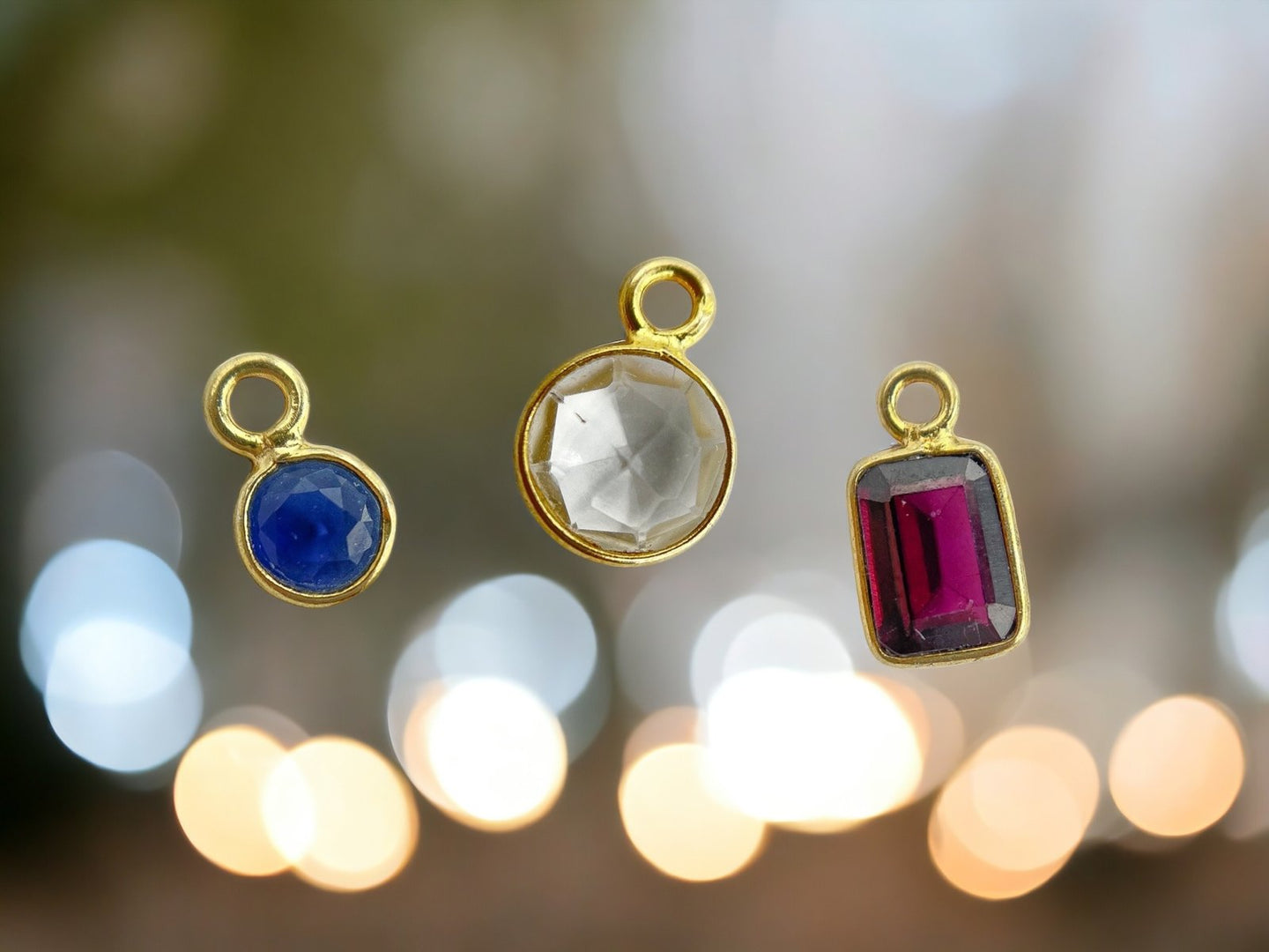 Syntetyczne odpowiedniki kamieni naturalnych w biżuterii do piercingu