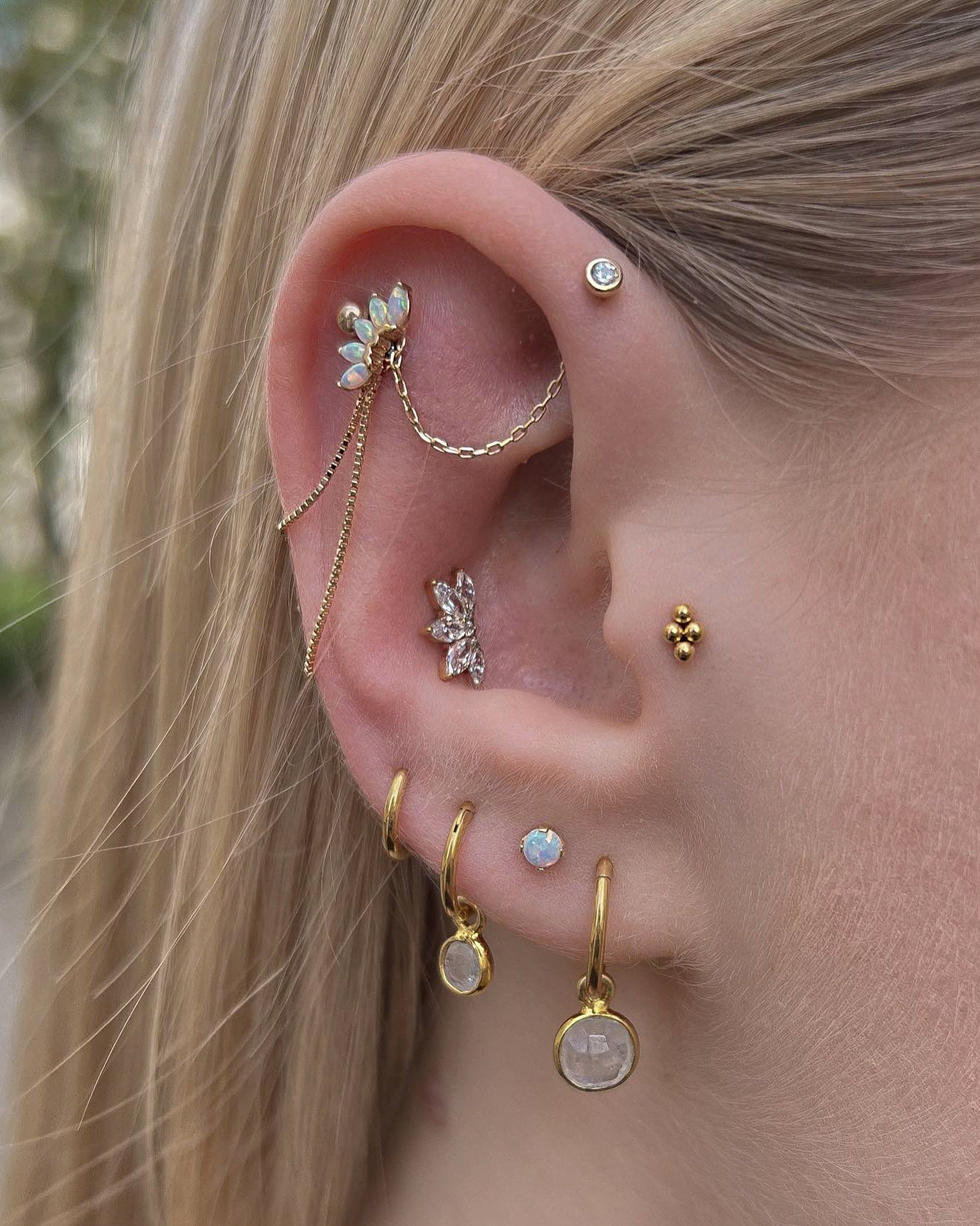 Kolczyk do ucha "One opal" - 14K złoty labret