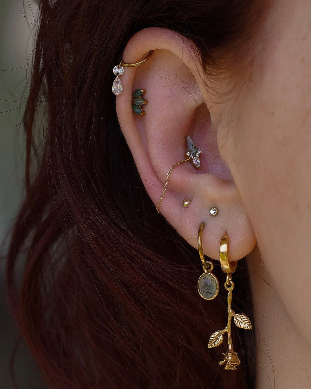 Kolczyk do ucha "Sharpie green" - anodyzowany tytanowy labret z cyrkoniami