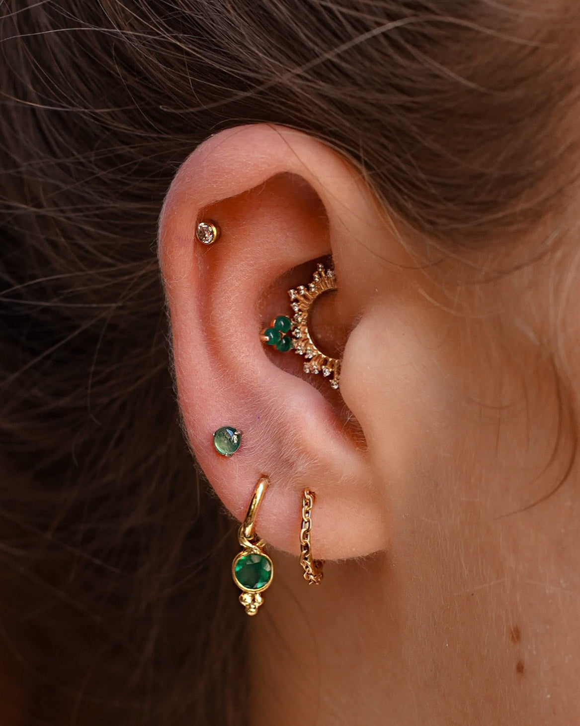 Kolczyk do ucha "Top tier" - 14K złoty clicker z cyrkoniami