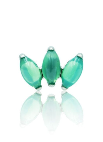 Kolczyk do ucha "3 stone green" - tytanowy labret w kształcie potrójnej łezki z zielonym onyksem