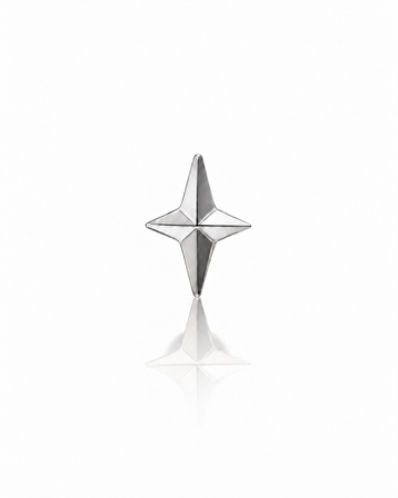"Small star" ear stud - titanium labret with a star