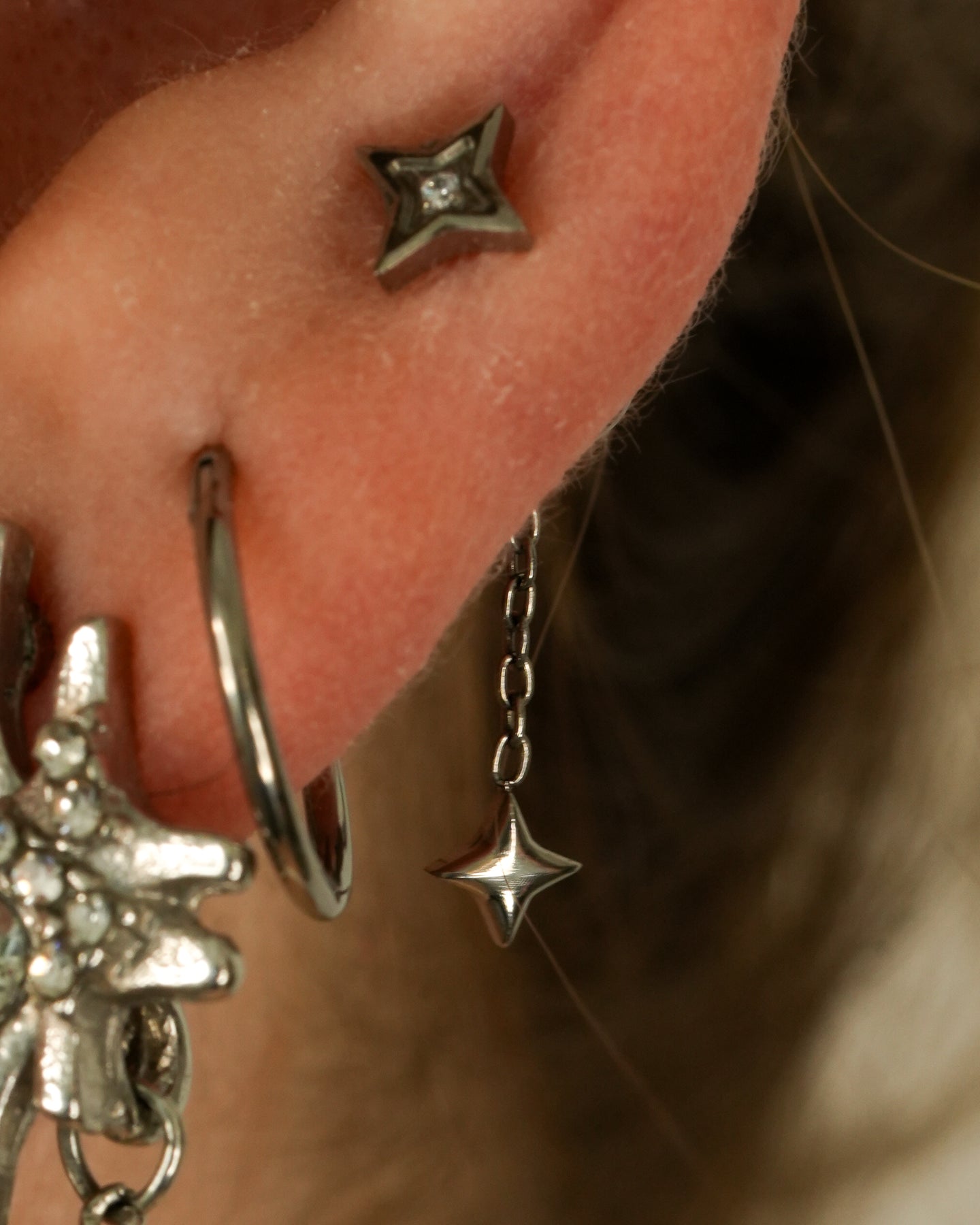 Zawieszka "Hanging Star" - tytanowa zawieszka z gwiazdką