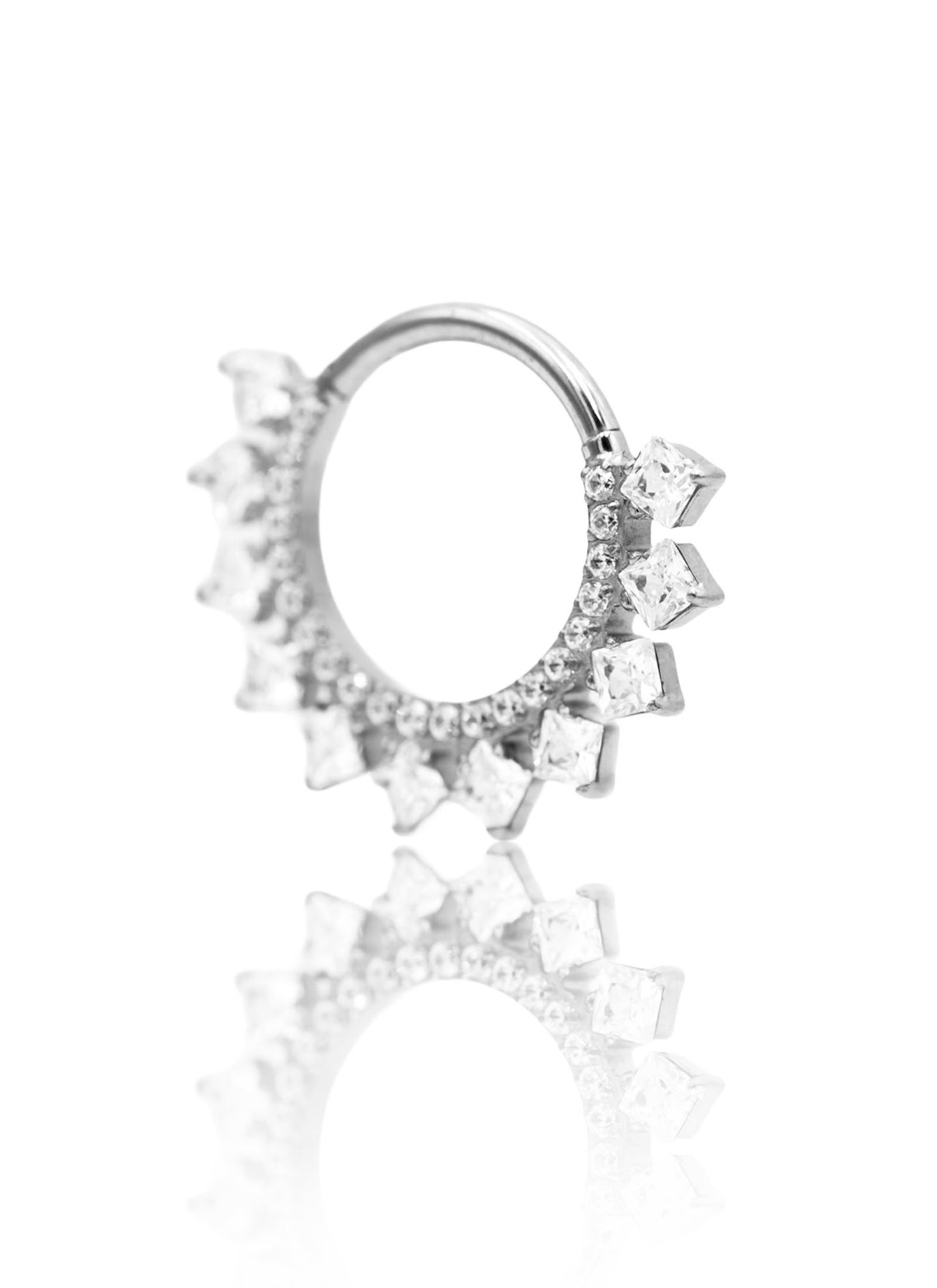 Kolczyk do ucha lub nosa "Crystal Crown" - tytanowy clicker z cyrkoniami