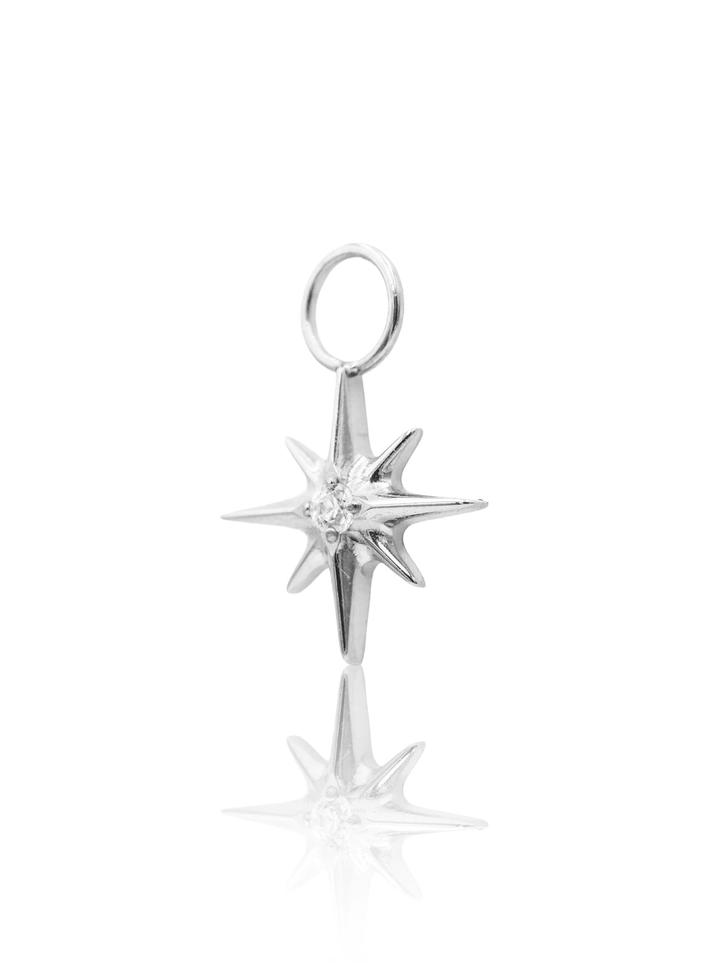 Kolczyk do ucha "Crystal star" - tytanowa zawieszka w kształcie gwiazdki z cyrkonią