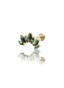 Kolczyk do ucha "Cluster peacock stone" - złoty tytanowy labret z cyrkoniami i muszlą abalone