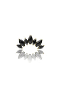 Kolczyk do ucha "Cluster black stone" - złoty tytanowy labret z cyrkoniami i czarnym onyksem