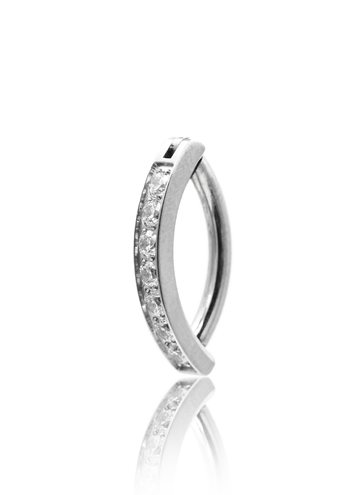 Kolczyk do pępka "Sassy classy" - tytanowy kolczyk z cyrkoniami