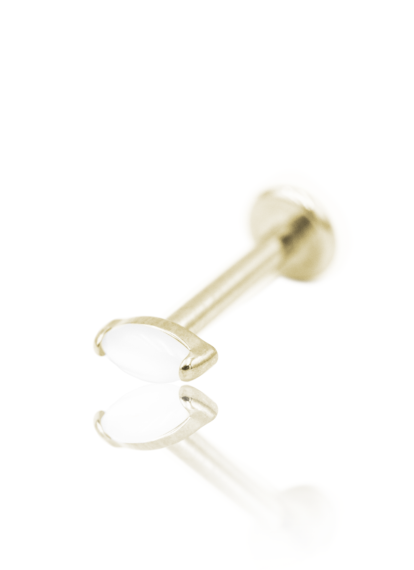 Kolczyk do ucha "1 long stone white" - anodyzowany tytanowy labret z kamieniami