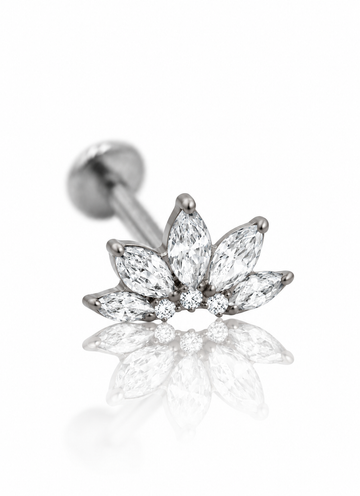 "Clear rosette" earring - titanium labret with zircons