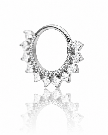Kolczyk do ucha lub nosa "Crystal Crown" - tytanowy clicker z cyrkoniami 10mm
