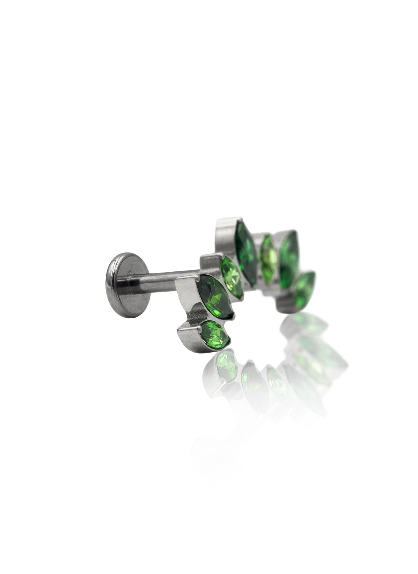 Kolczyk do ucha "Cluster green" - tytanowy labret z zielonymi cyrkoniami