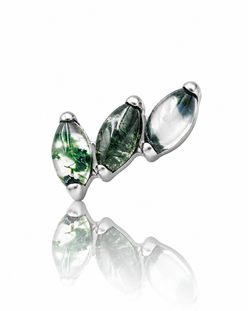 Kolczyk do ucha "3 stone moss agate" - tytanowy labret z agatem mszystym