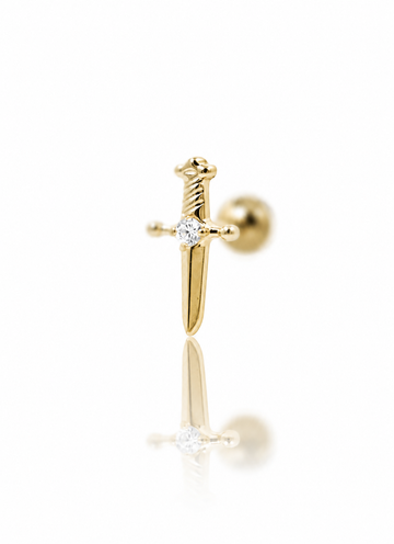 Kolczyk do ucha „Crystal dagger” – złoty tytanowy labret w kształcie miecza z cyrkonią
