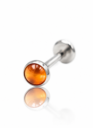 Kolczyk do ucha "1 stone red" - tytanowy labret z czerwonym onyksem